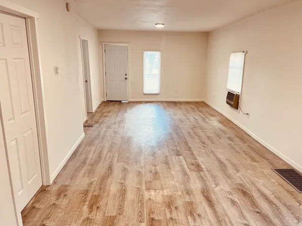 1123 W 16th St, Pueblo, CO 81003