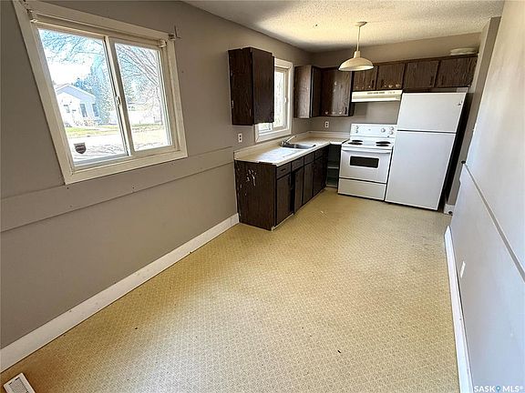 5th image of 671 102nd STREET