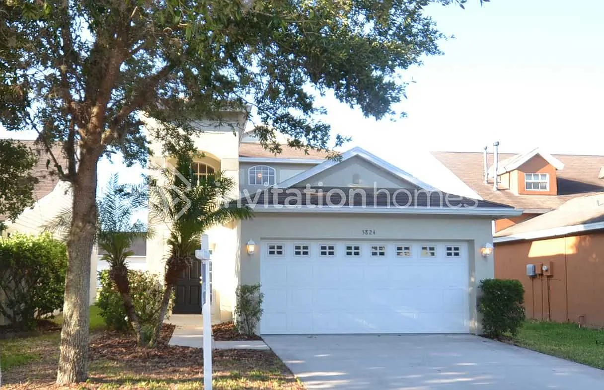 5824 Wrenwater Dr Lithia, FL 33547 — Photo 1