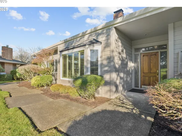 7240 SW Lake Bluff Ct, Wilsonville, OR 97070