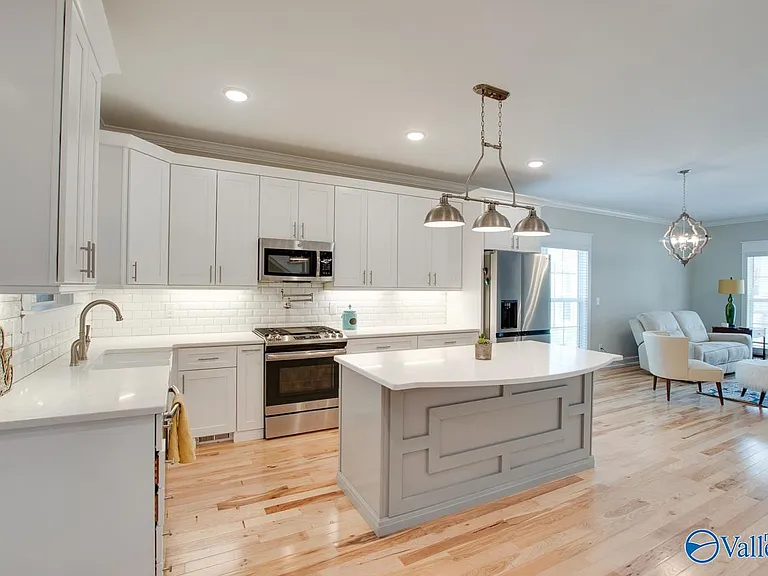1405 Stevens Ave NE — Photo 11