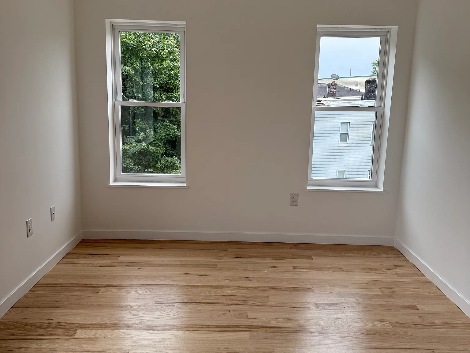 3 bed, 1150 sqft, $2,650 — Photo 3