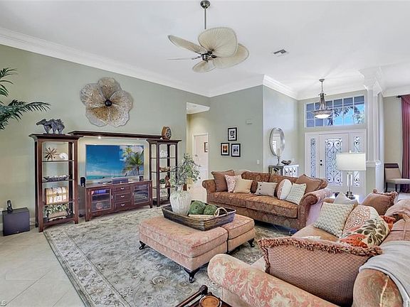 4th image of 3751 Lakemont Dr