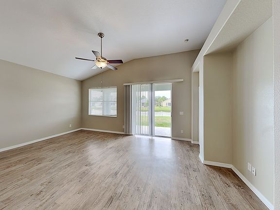 4th image of 8352 Moccasin Trail Dr