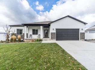 478 S 1170 E, Hyrum, UT 84319