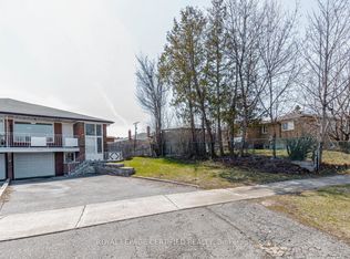 7256 Lancaster Ave S, Mississauga, ON L4T2L6