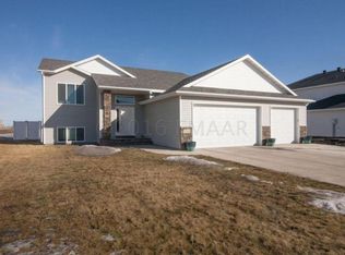 4943 34th Ave S, Fargo, ND 58104