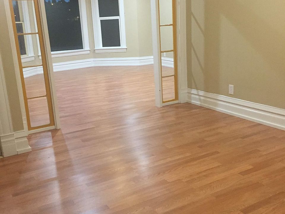  Upper unit dining room 