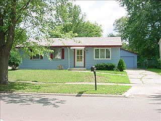 2nd image of 3416 Jamestown Dr