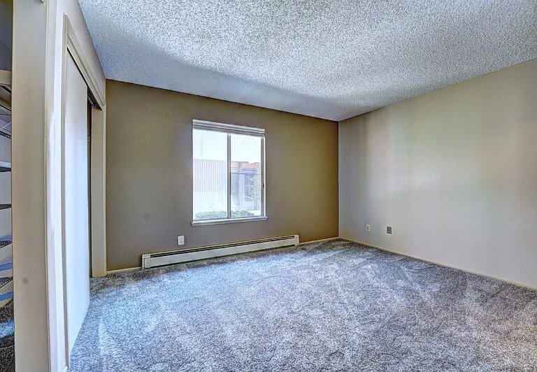 1155 Lakeside Dr #701 — Photo 4