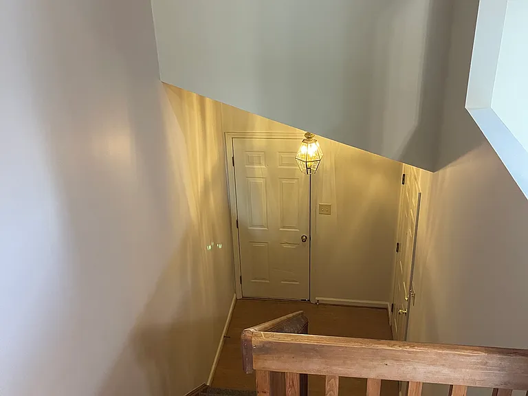2559 Crusaders Way — Photo 8
