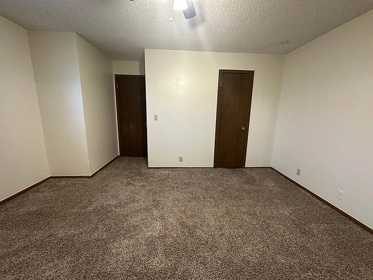 9643 Hefner Village Blvd — Photo 29
