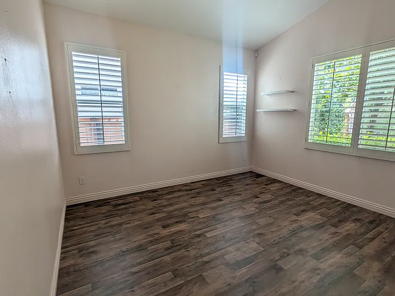 Cedarwood Dr — Photo 11