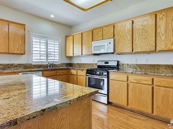 3rd image of 635 Cherry Valley Acres