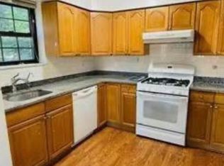219-56 64th Ave FLOOR 2, Oakland Gardens, NY 11364