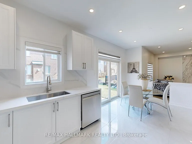 22 Bostock Dr — Photo 9
