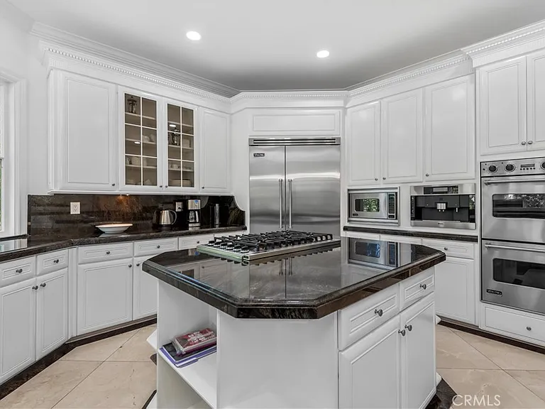 5267 Newcastle Ln — Photo 13