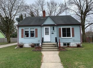 225 W Page St, Elkhorn, WI
