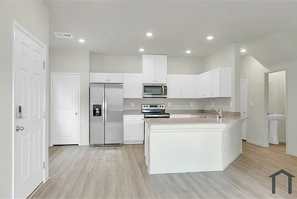 7825 Jupiter Sky St #2 — Photo 17