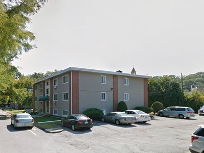 54 River St APT 10, West Warwick, RI, 02893