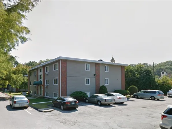 54 River St APT 10, West Warwick, RI 02893