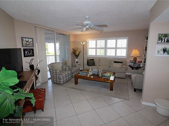 3rd image of 7865 Granville Dr #307-A