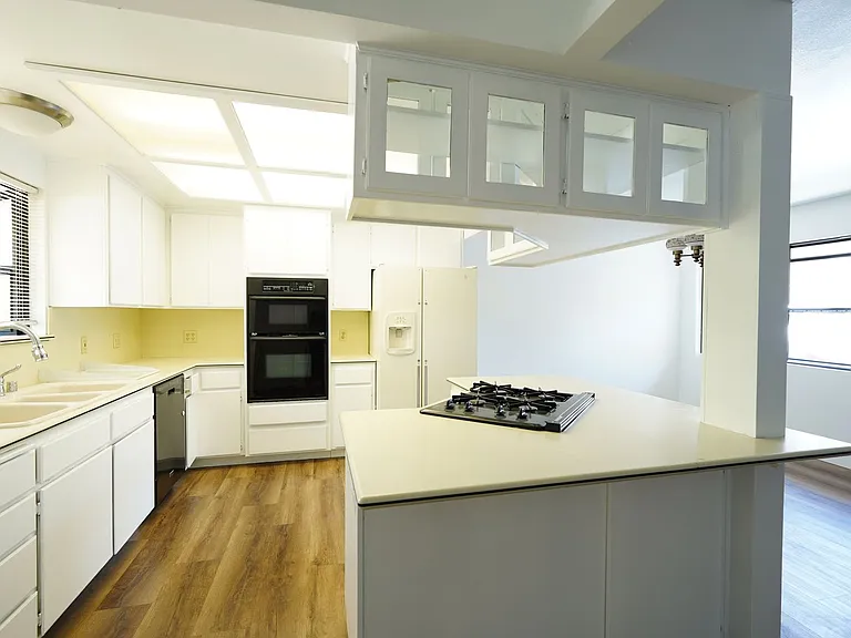 220 Lilac Ct — Photo 7