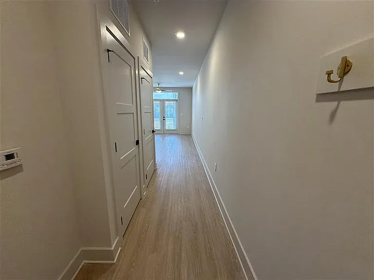 District on the Etowah Apartments — Photo 370