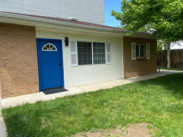 2860 Ames St #3 — Photo 2