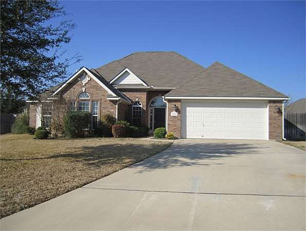 1st image of 5720 Meadow Wood Dr