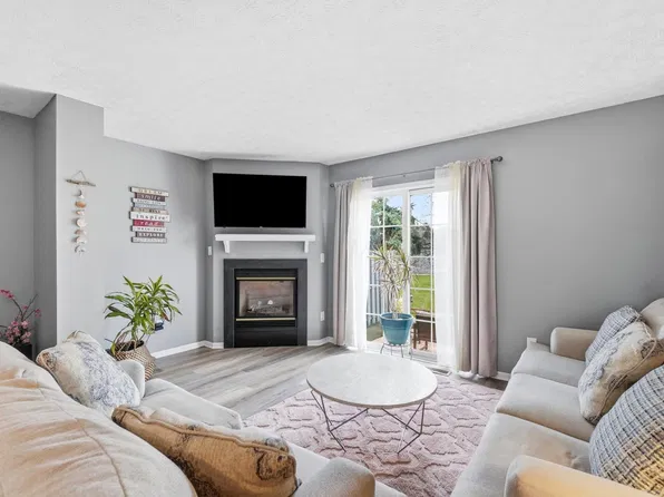 747 Parkgrove Way, Lewis Center, OH 43035