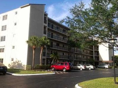7840 NW 50th St APT 110, Lauderhill, FL, 33351