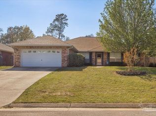 2727 Shoni Dr, Navarre, FL 32566