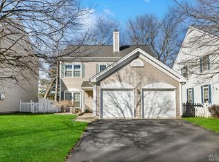 125 Marion Dr, Plainsboro, NJ 08536