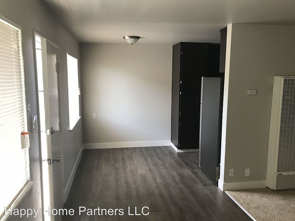 1st image of 734 E 20th St APT 09