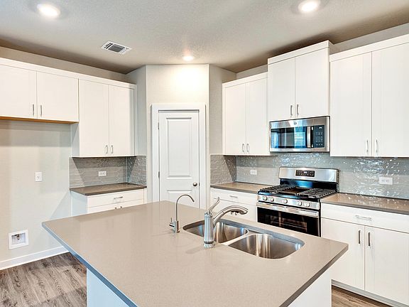 3rd image of 311 Ravens Crest Dr