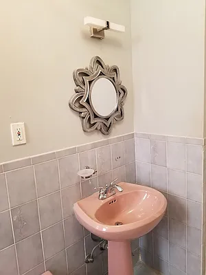 Rented by Dyer Estate Mgmt | media 8