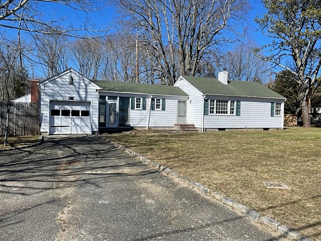 400 Main St, Westhampton Beach, NY 11978 Zillow