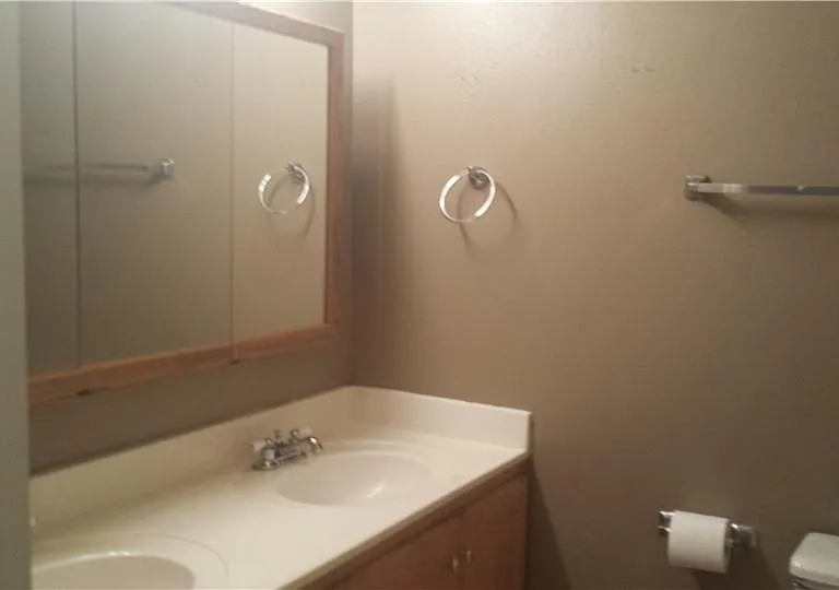 1070 S Orem Blvd #11 — Photo 19