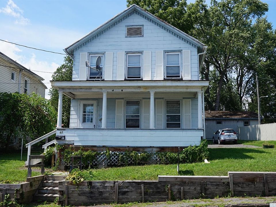 2nd image of 61 Thompson St