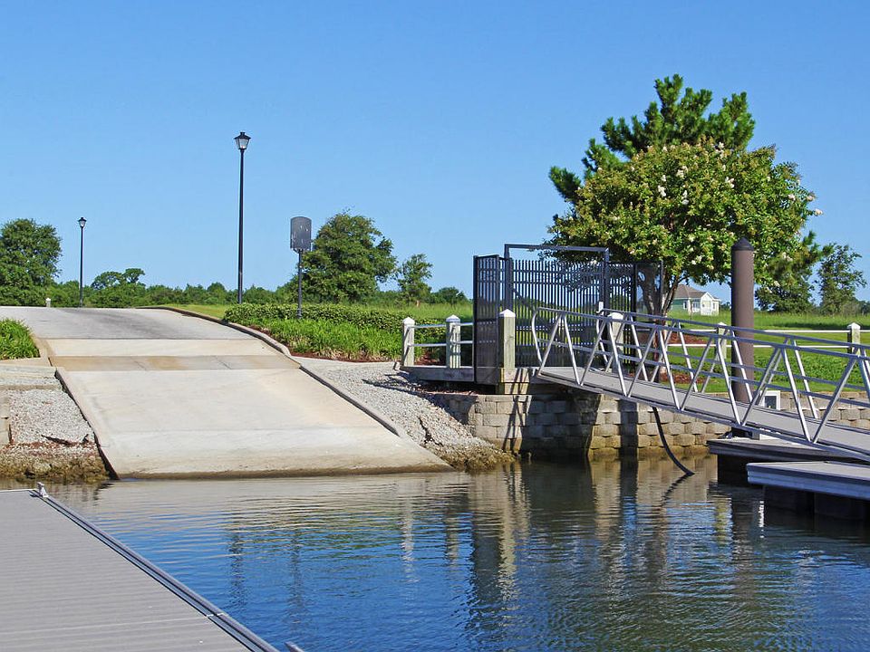 728 Cannonsgate Dr Newport NC Zillow