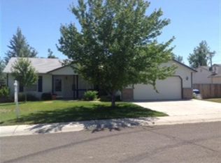 2425 E Tiger Lily Dr, Boise, ID 83716