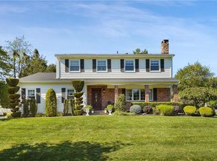 15 Oriole Rd, New City, NY 10956