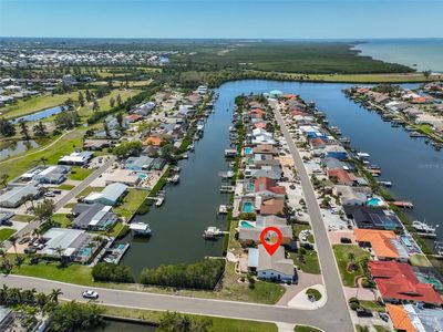 902 Chipaway Dr, Apollo Beach, FL, 33572
