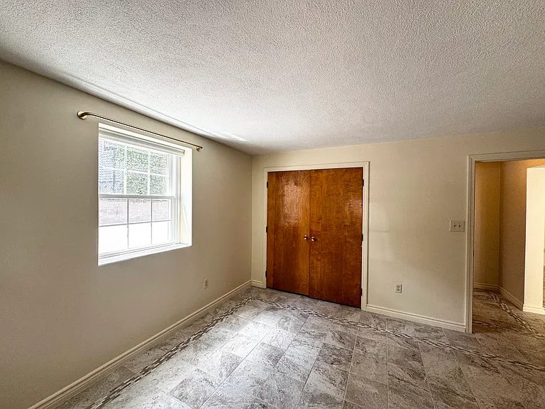 21 Franklin St #1 — Photo 8