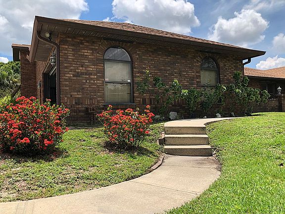 4th image of 4495 Carolwood Dr