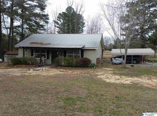811 Francis Rd NE, Hartselle, AL 35640