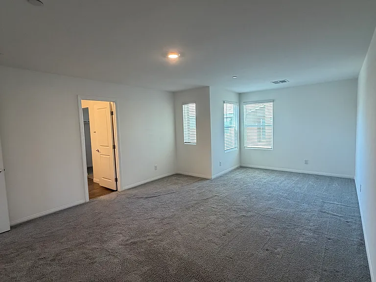 12185 Scarlet Ember Rd #1 — Photo 21