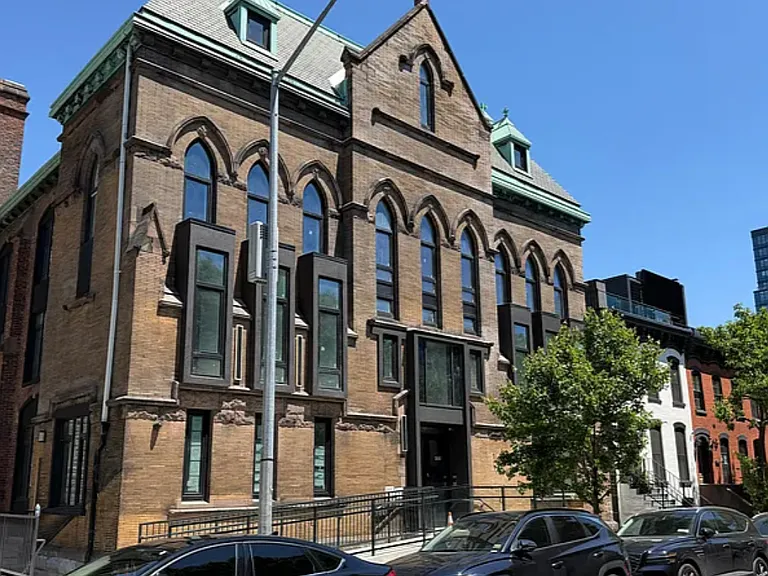 433 Sackett St #2F — Photo 9