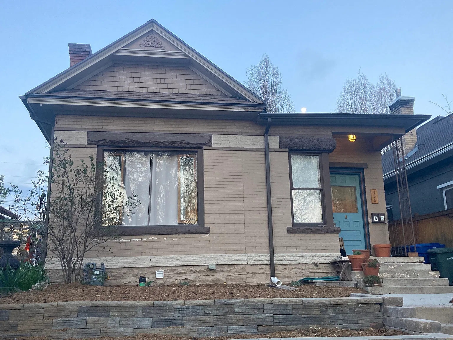 Studio, 700 sqft, $1,345 — Photo 1